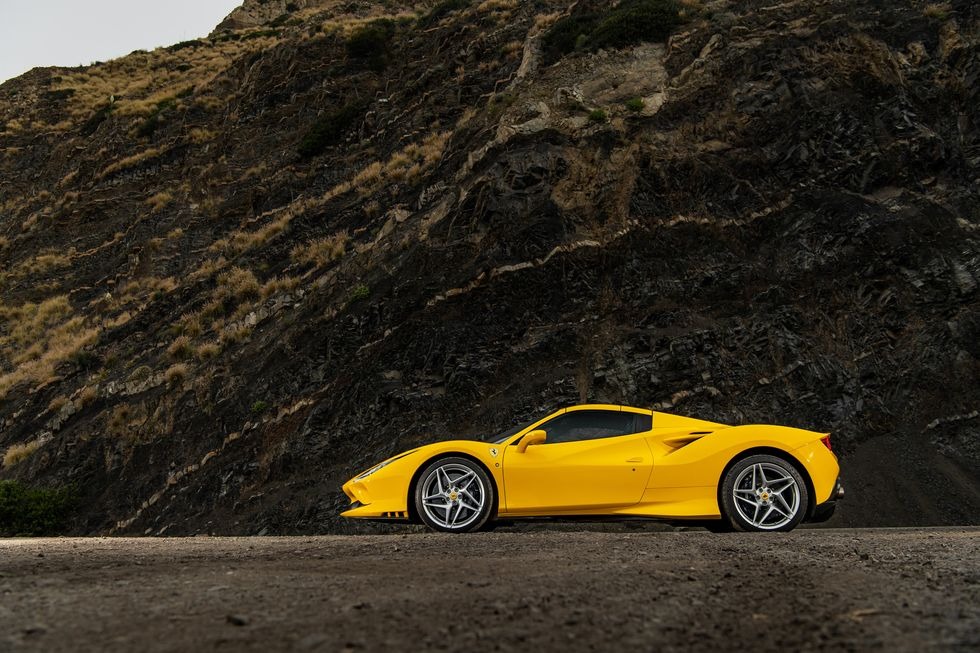 Ferrari  F8 Tributo