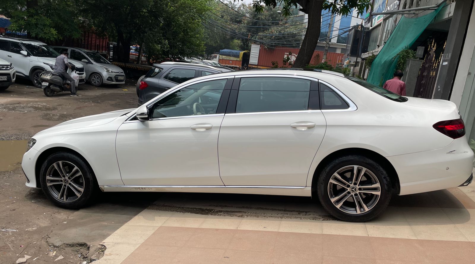 Mercedes  E 220d