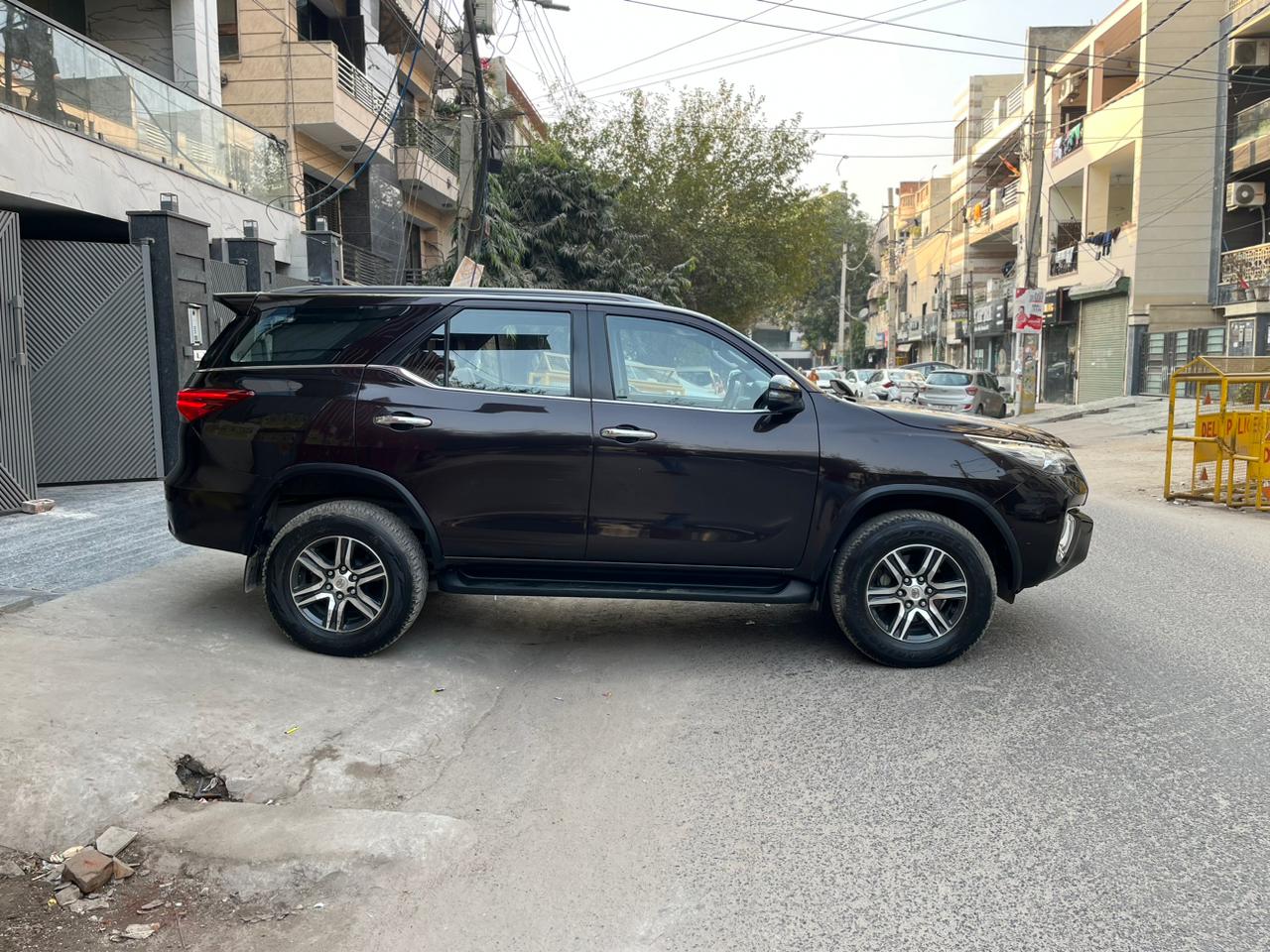 Toyota  Fortuner