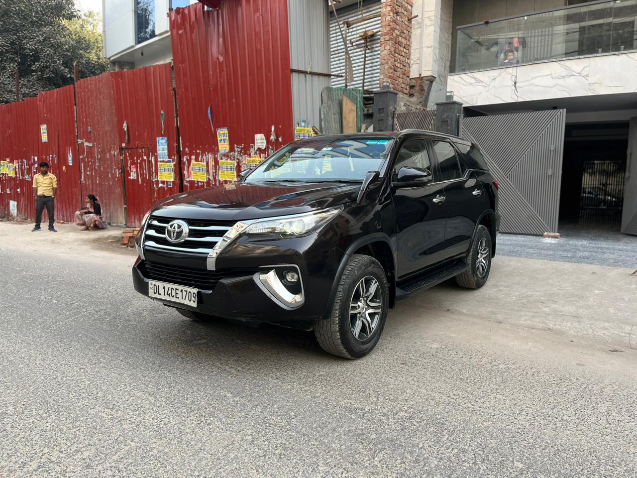 Toyota  Fortuner