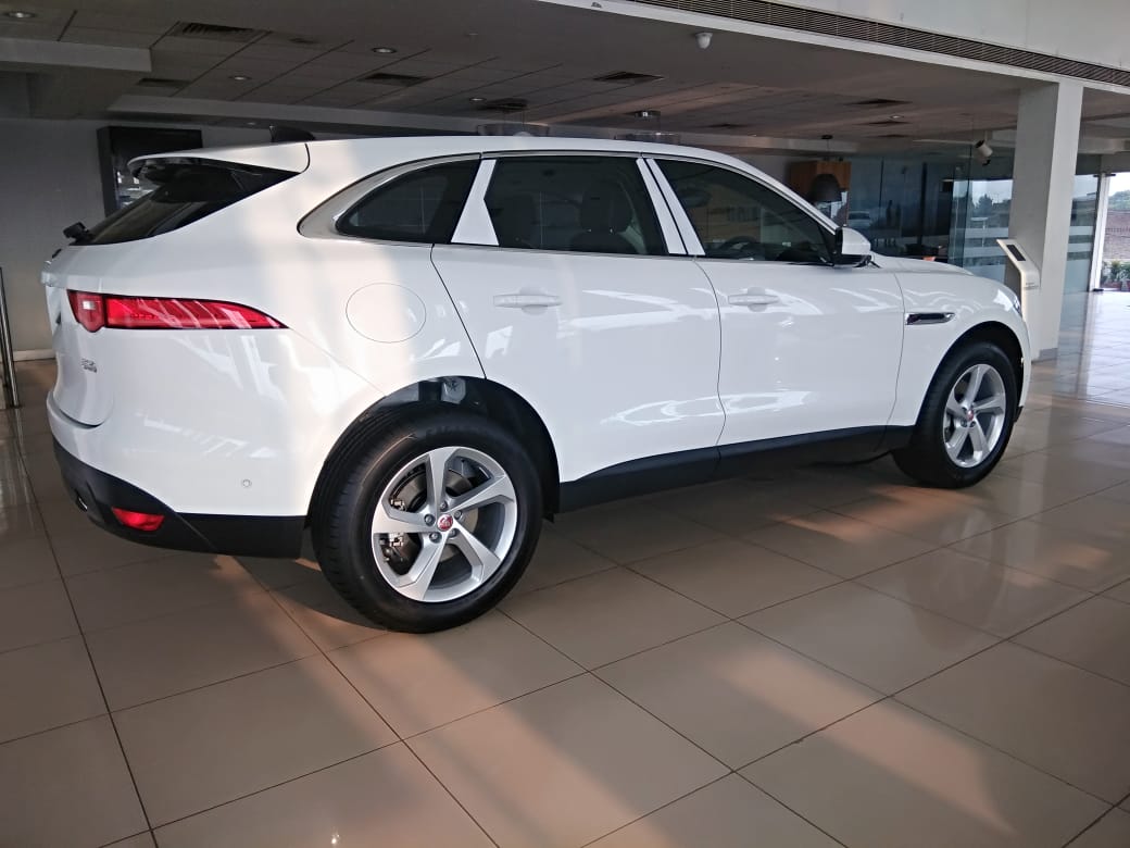 Jaguar  F-Pace