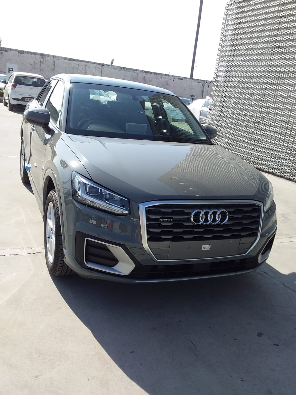 Audi  Q2