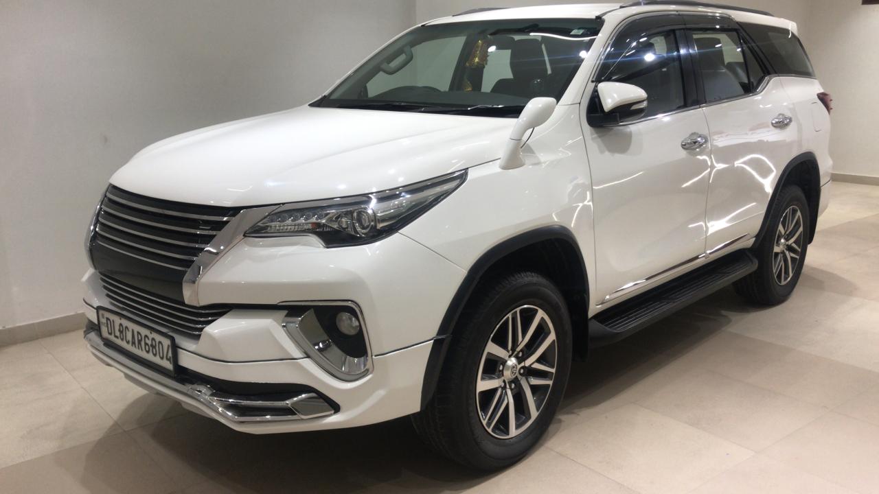 Toyota  Fortuner