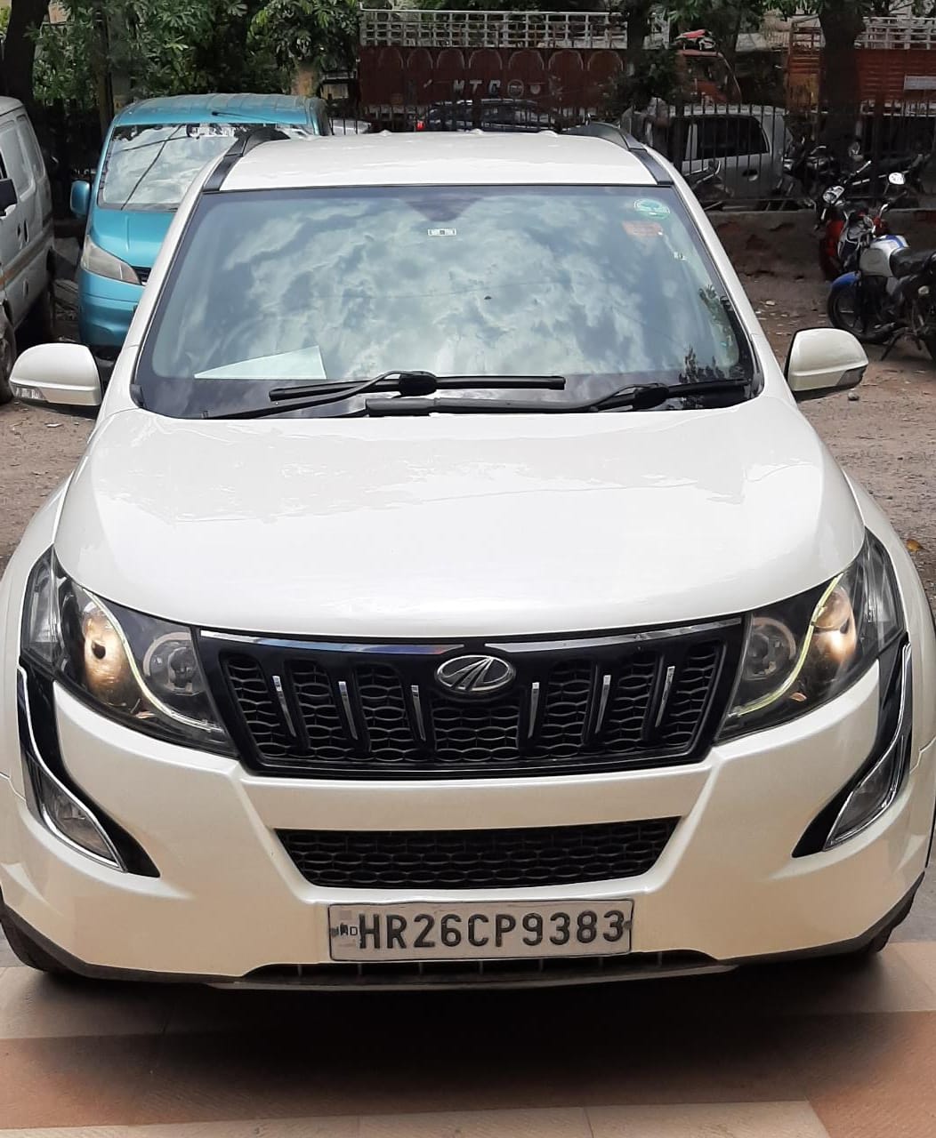 Mahindra Xuv500