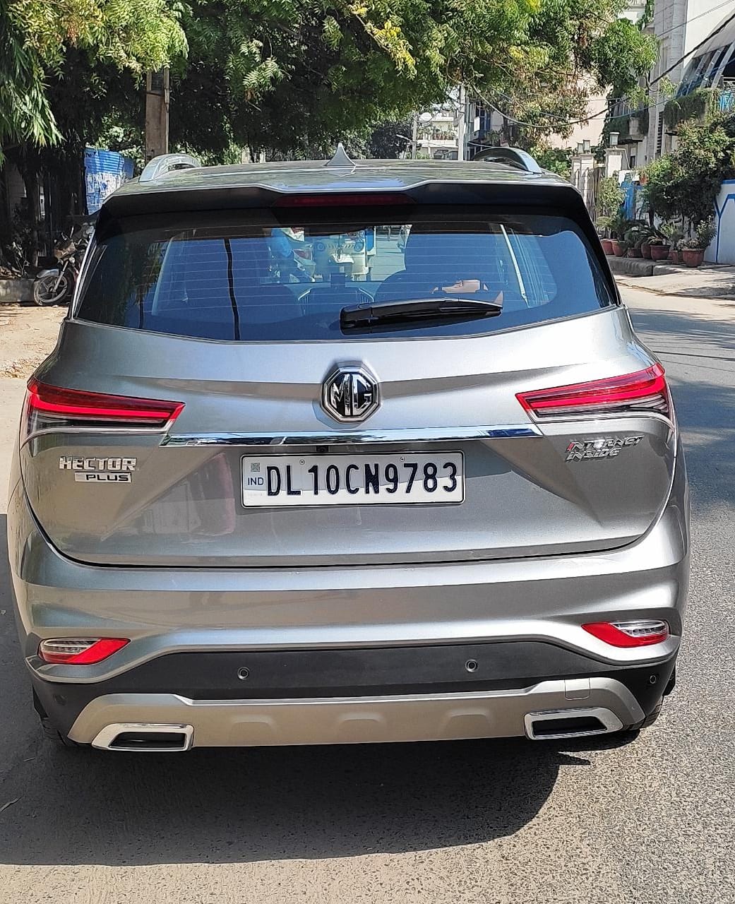 Mg  Hector Plus