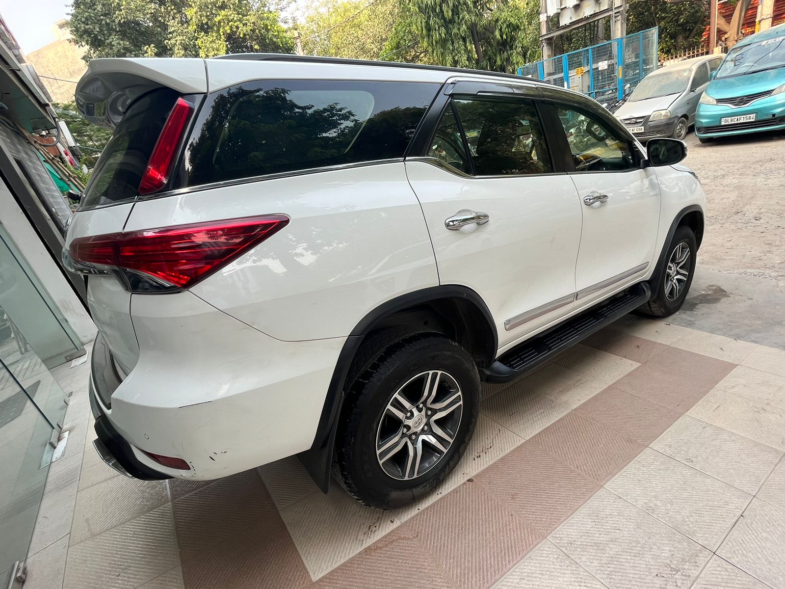 Toyota  Fortuner