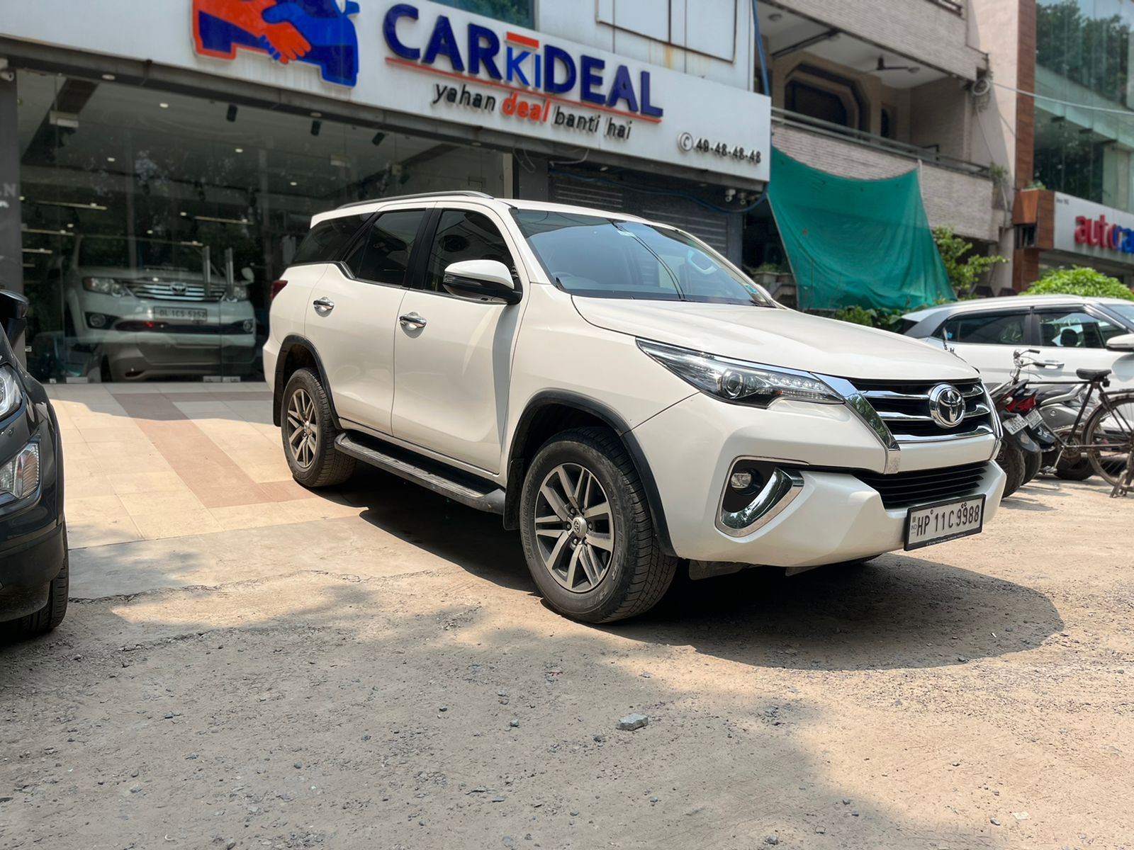 Toyota  Fortuner