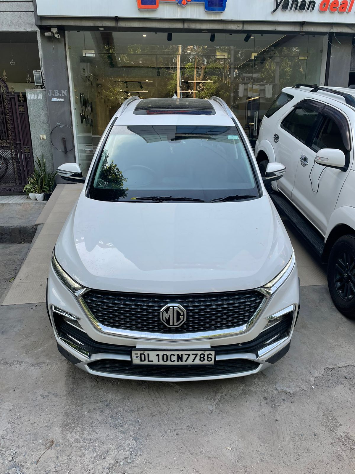 Mg  Hector