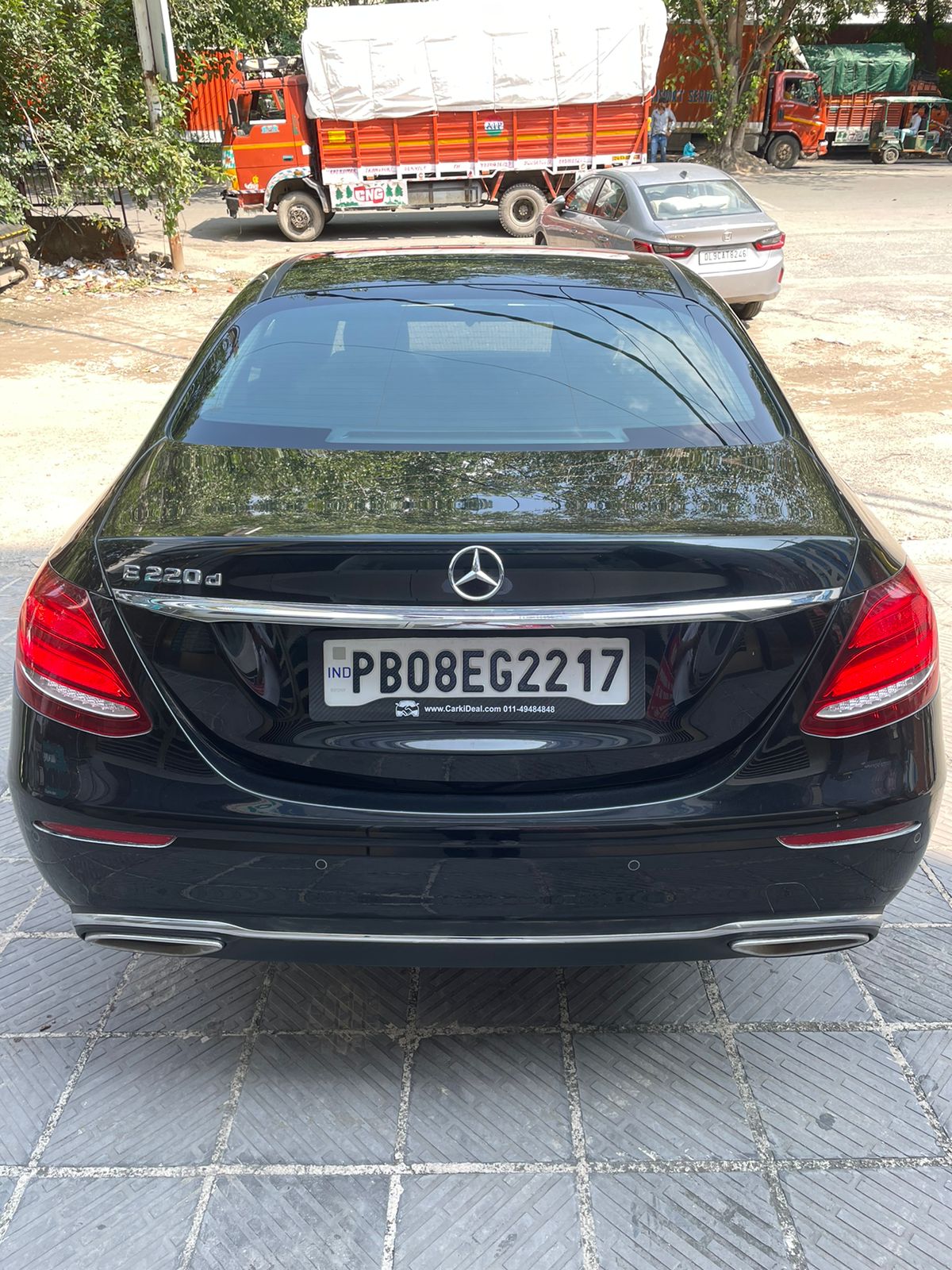 Mercedes  E 220d Exclusive