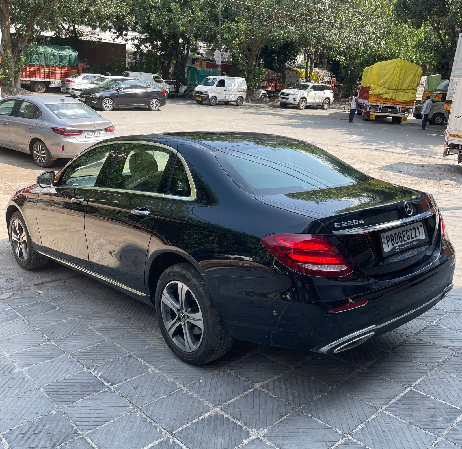 Mercedes  E 220d Exclusive