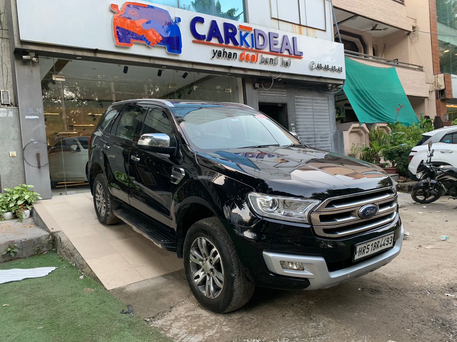 Ford  Endeavour 3.2 Titanium 4*4 A/T