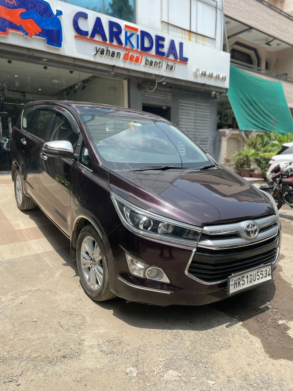 Toyota  Innova Crysta