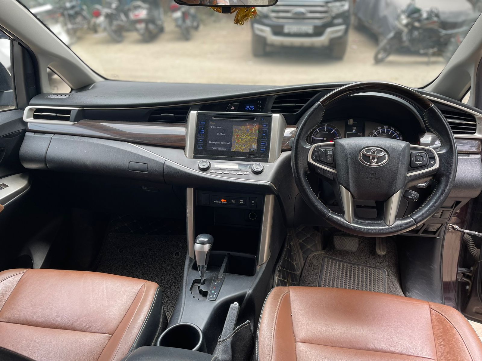 Toyota  Innova Crysta